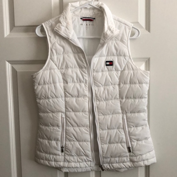 Tommy Hilger white puffer vest size medium